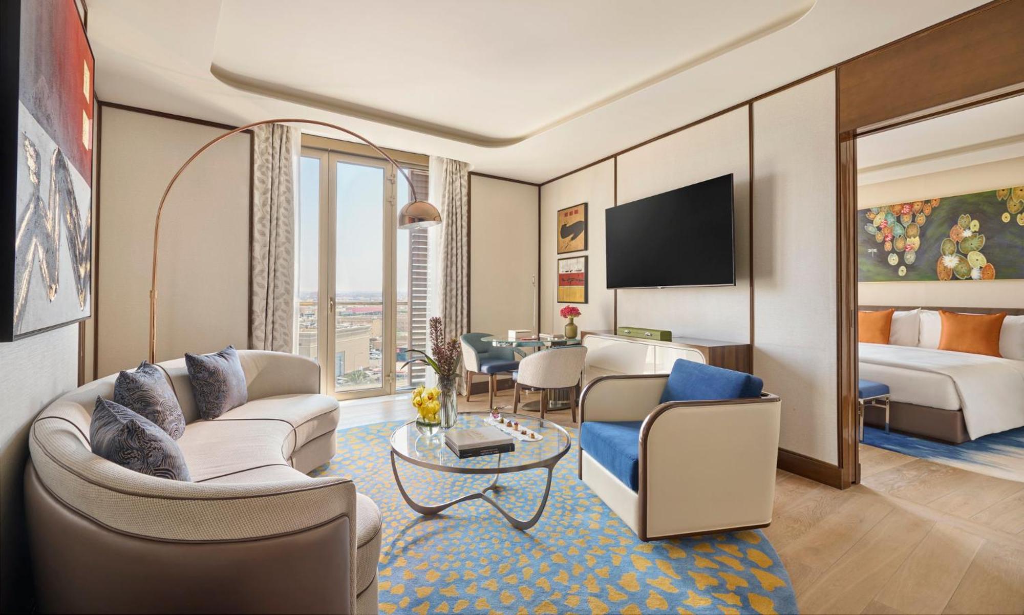 Mandarin Oriental Al Faisaliah, Riaad Buitenkant foto A suite at the hotel