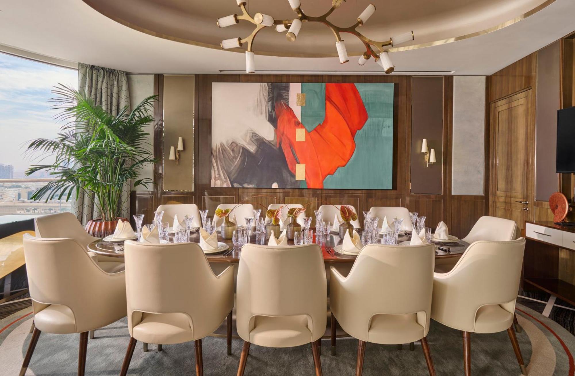 Mandarin Oriental Al Faisaliah, Riaad Buitenkant foto Dining room