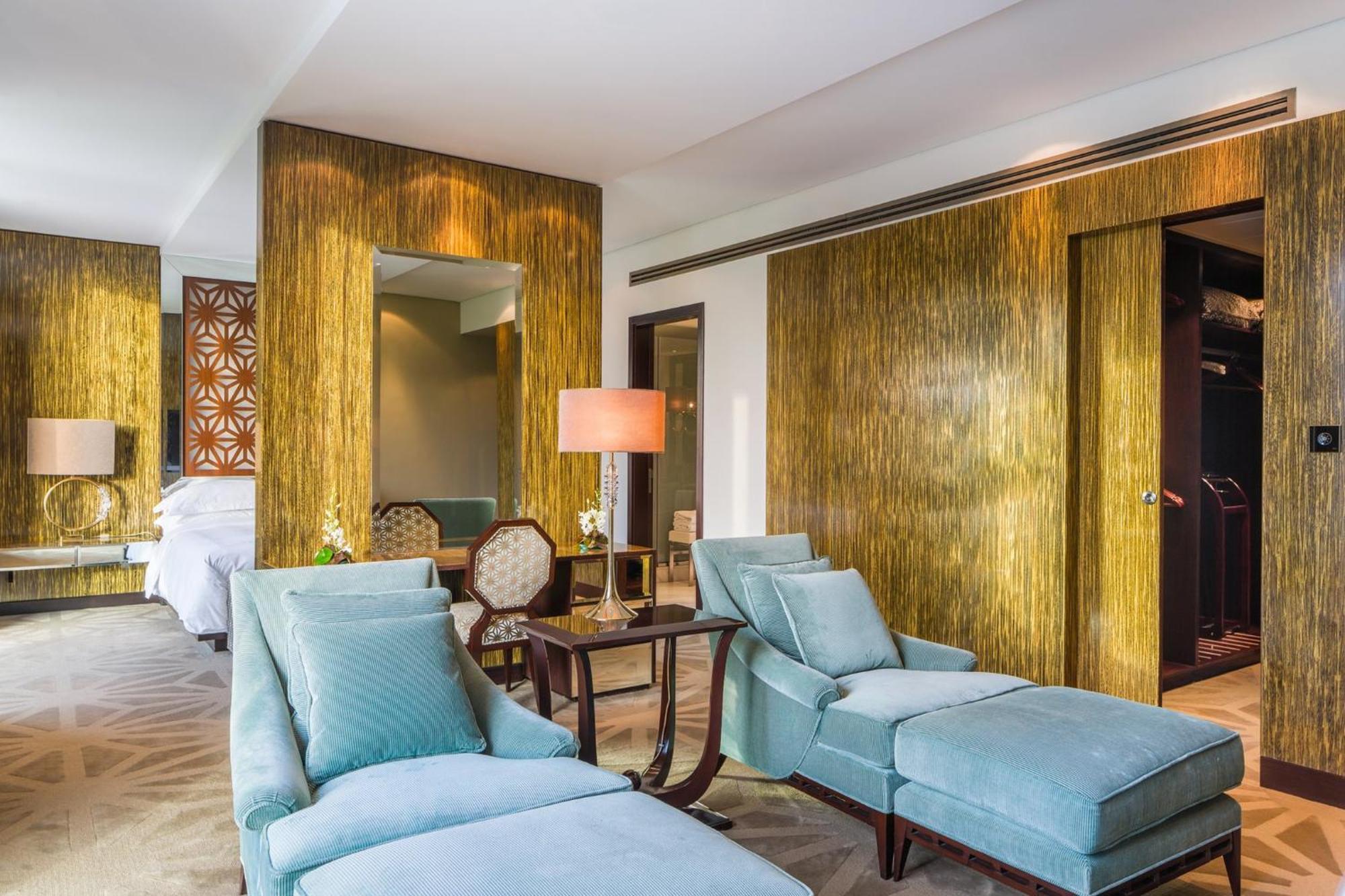 Mandarin Oriental Al Faisaliah, Riaad Buitenkant foto A suite at the hotel