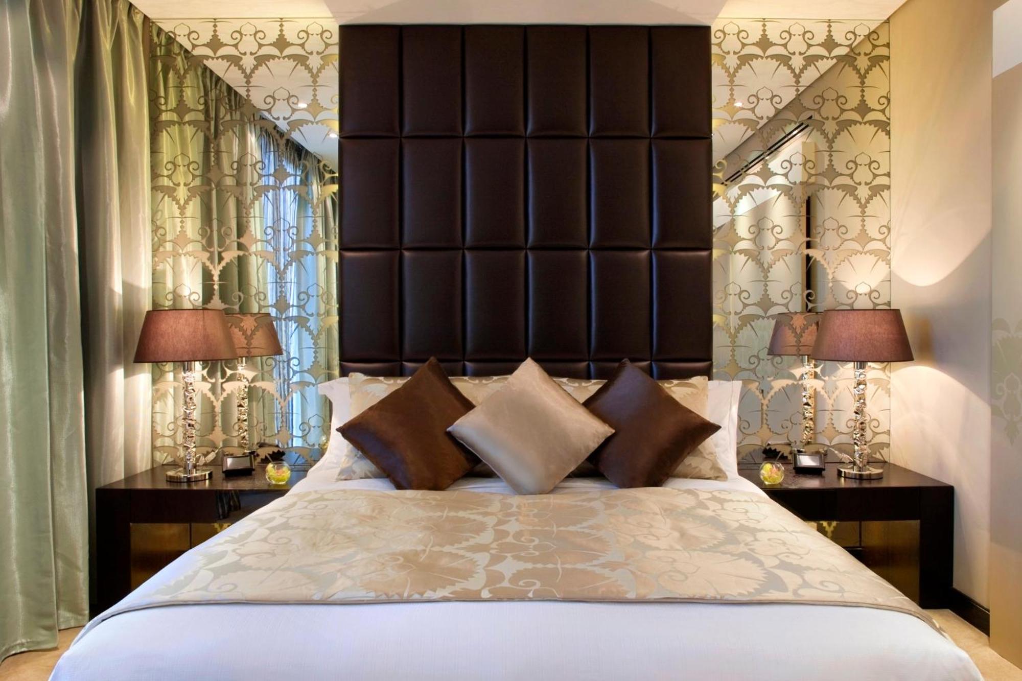 Mandarin Oriental Al Faisaliah, Riaad Buitenkant foto A bedroom at the hotel